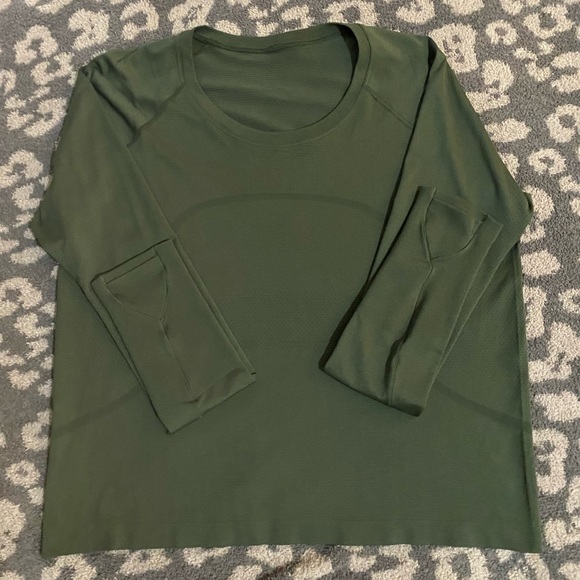 Lululemon Smoked Spruce Swiftly Tech Long Sleeve 2.0 *Race Length - Picture 2 of 6